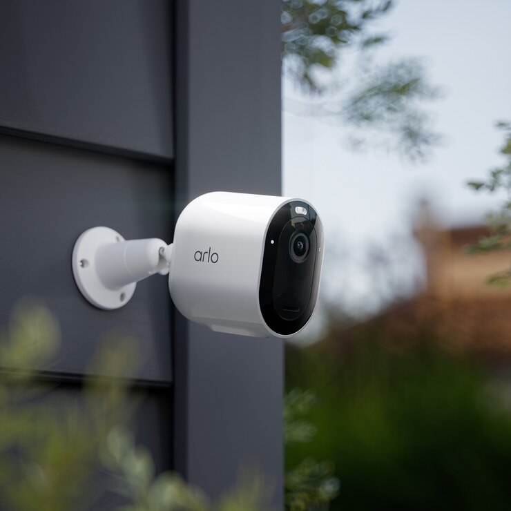 Arlo Pro 5S Wi-Fi カメラ 2K Arlo Pro 5S Wi-Fi カメラ 2K