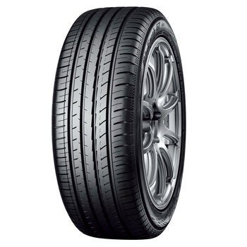 YOKOHAMA 215/45R18 93W XL BLUEARTH-GT AE51 YOKOHAMA 215/45R18 93W XL BLUEARTH-GT AE51