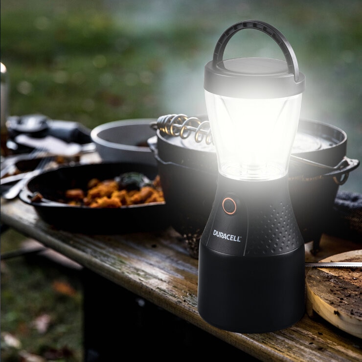 デュラセル 3Way 電源 1500ルーメン ランタン 単1電池 / USB / ソーラー デュラセル 3Way 電源 1500ルーメン ランタン 単1電池 / USB / ソーラー