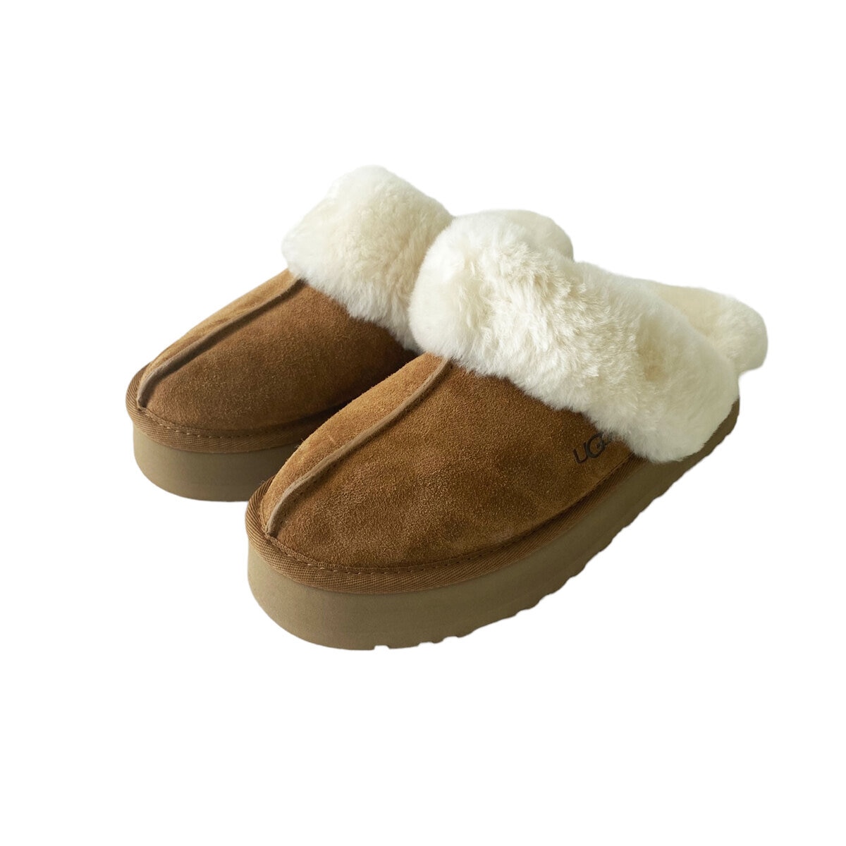 人気のクリスマスアイテムがいっぱい！ UGG 23cm ディスケット 靴